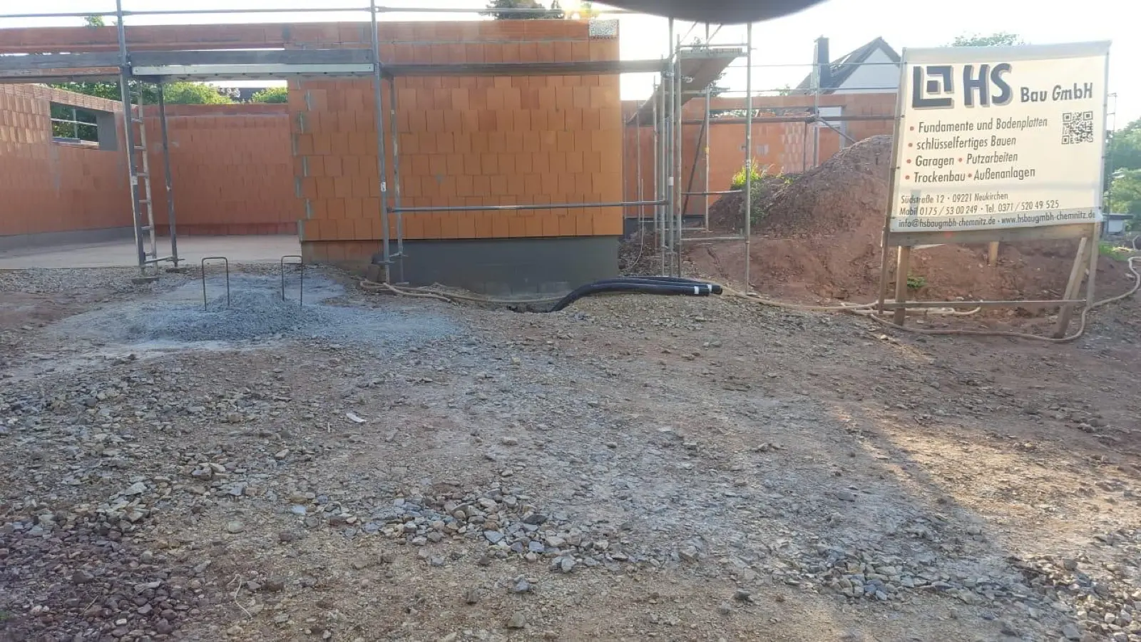 Rohbau Einfamilienhaus – Baustelle der HS Bau GmbH in Chemnitz